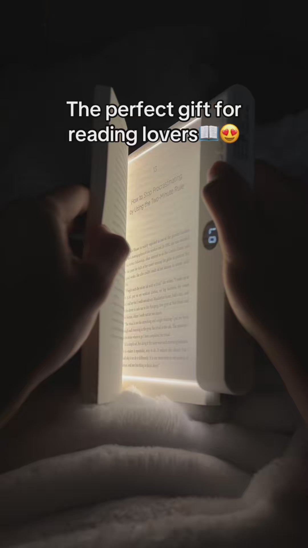 Lumenara - Book Light